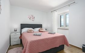 Apartment Ivana
